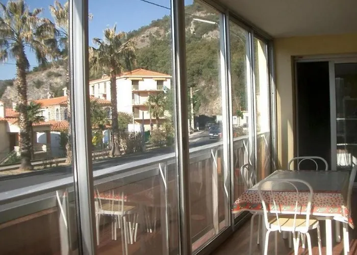 F3 Avec Garage Et Loggia, 4 Couchages, Proche Thermes Et Centre-ville, Amélie-les-bains - Fr-1-703-147 Amélie-les-Bains-Palalda
