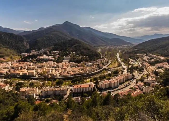 F3 Avec Garage Et Loggia, 4 Couchages, Proche Thermes Et Centre-ville, Amélie-les-bains - Fr-1-703-147 Amélie-les-Bains-Palalda